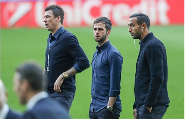 Dàn sao Juventus lịch lãm tham quan Dragao trước giờ chiến - Bóng Đá