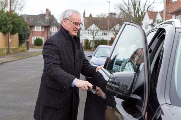 Chùm ảnh: Ranieri đầy rạng rỡ trước giờ tạm biệt Leicester - Bóng Đá