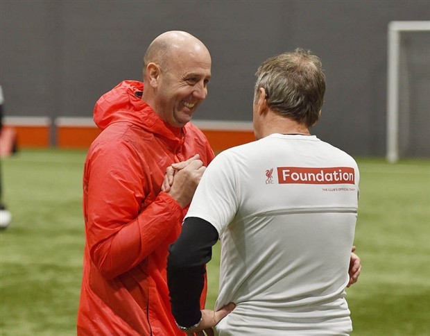 Các huyền thoại Liverpool nôn nóng được so tại với Real - Bóng Đá