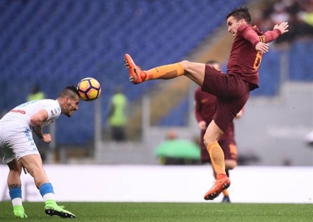 Mertens lập cú đúp, Napoli thắng kịch tính trước Roma - Bóng Đá