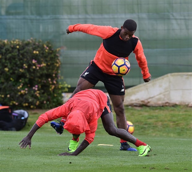 Hết giờ chơi, Liverpool hết mình tìm lại phong độ đã mất - Bóng Đá