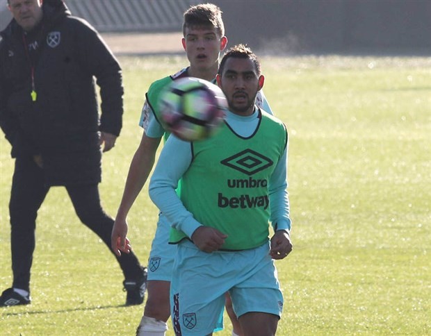 Lệnh trừng phạt của West Ham, Payet bị đẩy xuống đội trẻ - Bóng Đá