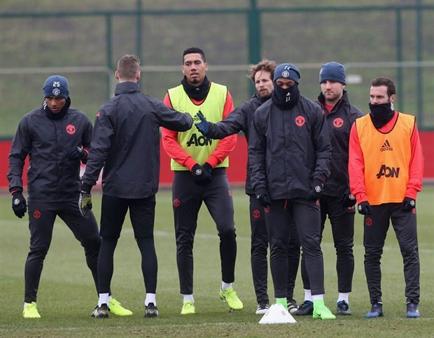 Pogba bỗng ít nói trước ngay gặp lại anh trai - Bóng Đá