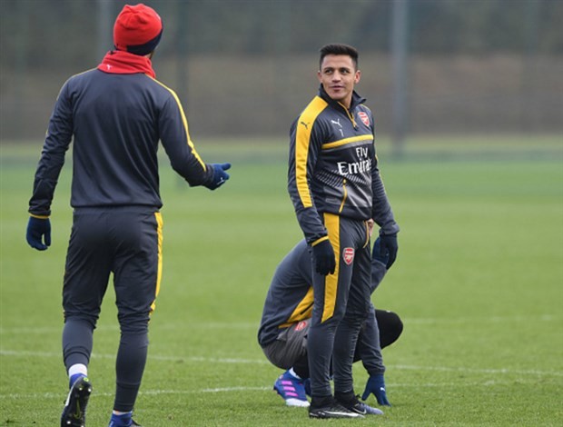 Xhaka đã bớt chặt chém trên sân tập của Arsenal - Bóng Đá