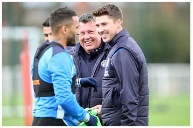 Vừa trở về, dàn sao của Leicester đã làm loạn  - Bóng Đá