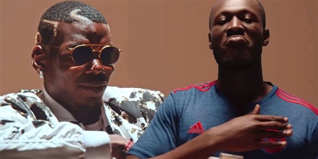 Chùm ảnh: Man Utd đón bạn quý của Pogba tại Carrington - Bóng Đá