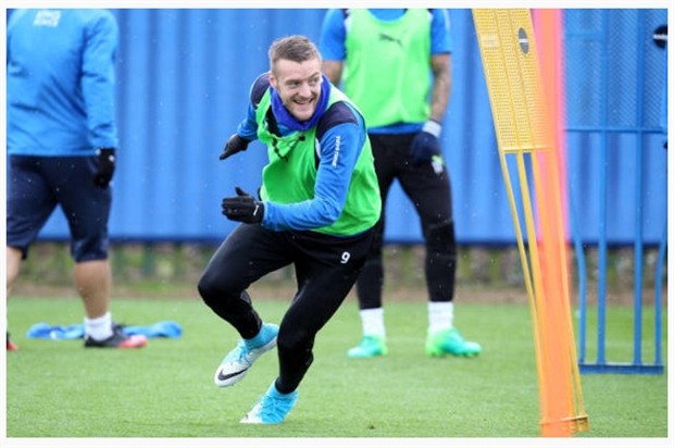 Vừa trở về, dàn sao của Leicester đã làm loạn  - Bóng Đá