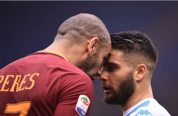 Mertens lập cú đúp, Napoli thắng kịch tính trước Roma - Bóng Đá