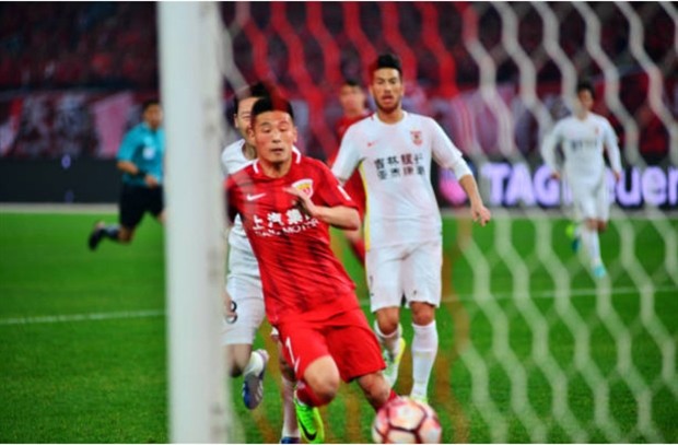 Hulk nổ súng, Shanghai SIPG hủy diệt đối thủ ngay trận mở màn - Bóng Đá