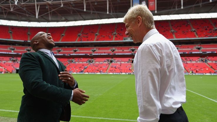 Wenger thừa nhận sắp bị 