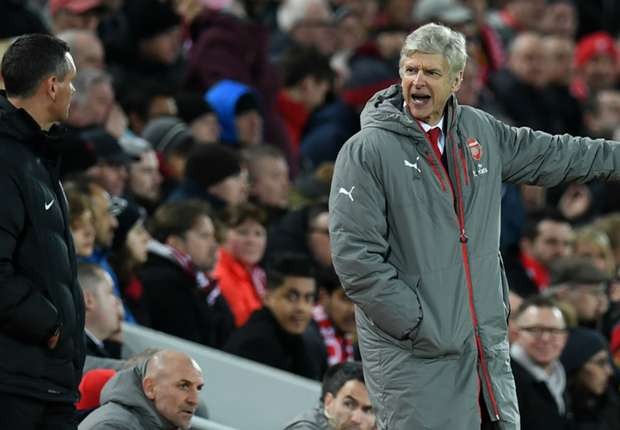 Tuyệt vọng, Wenger đổ lỗi cho trọng tài sau thất bại - Bóng Đá