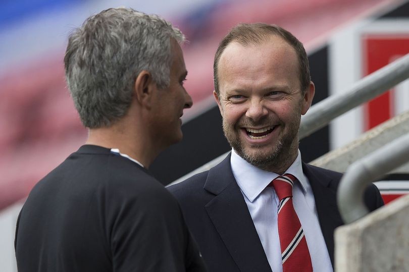 Nóng: Man Utd lên kế hoạch trói chân Mourinho - Bóng Đá