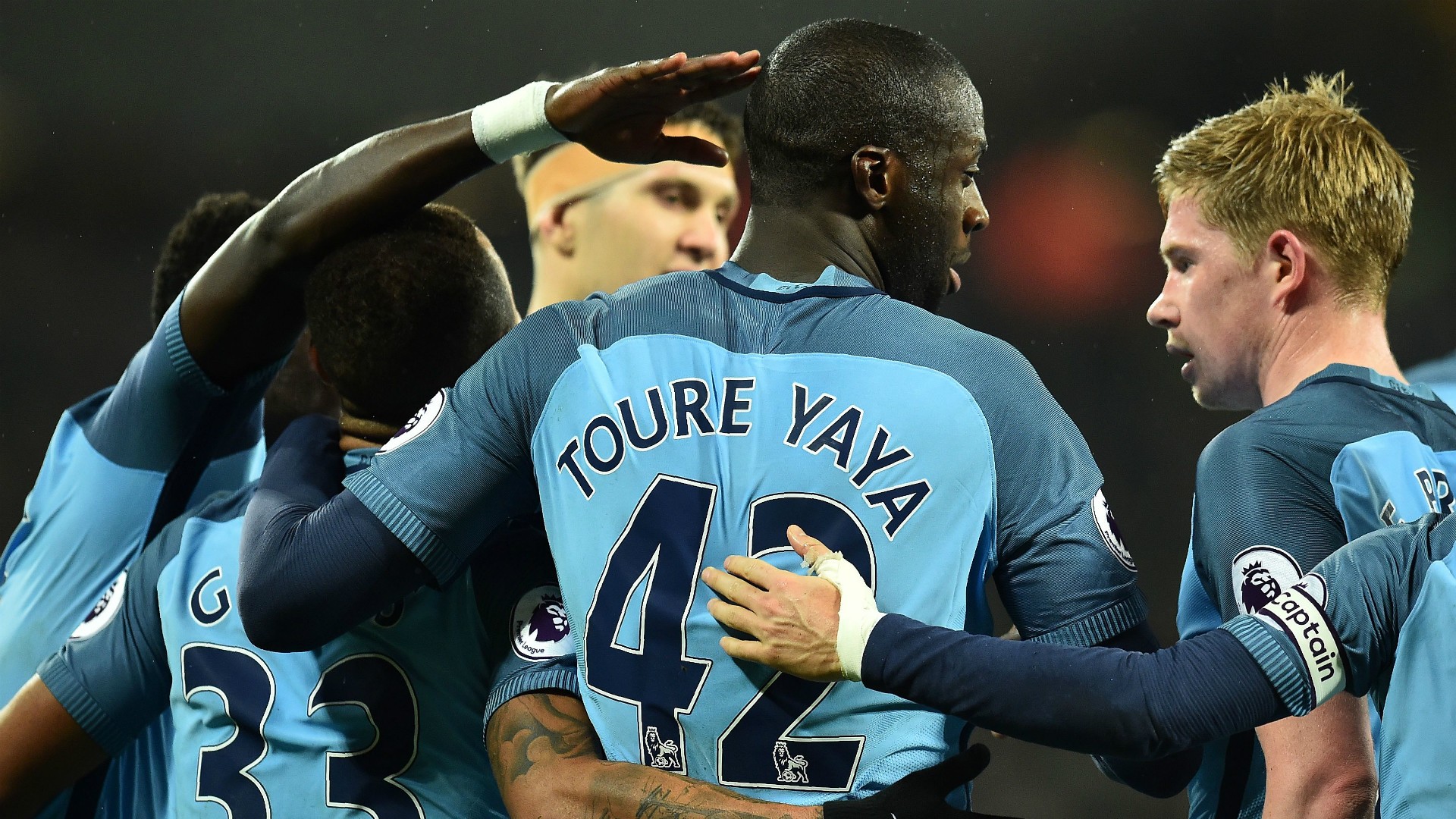 Pep: Toure như một anh chàng nghiệp dư - Bóng Đá