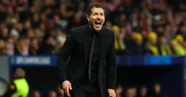 Simeone cán mốc 1000 trận làm HLV.