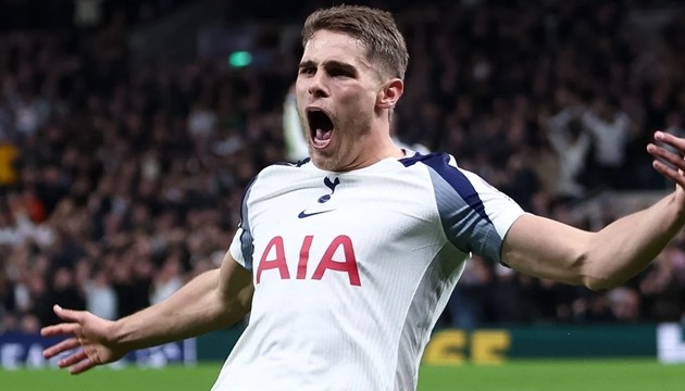 Micky Van de Ven là một trong những mục tiêu tiềm năng của Man United.