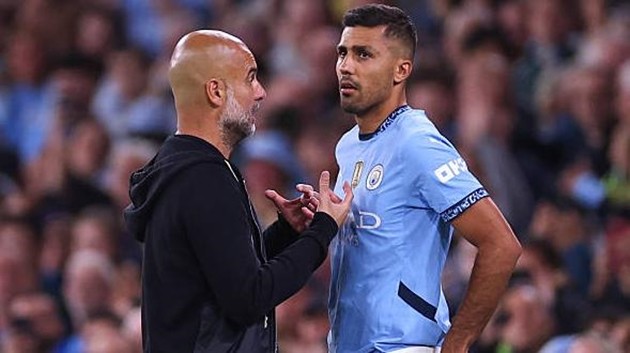 Pep Guardiola sẽ phải tìm cách vá lỗ hổng Rodri.