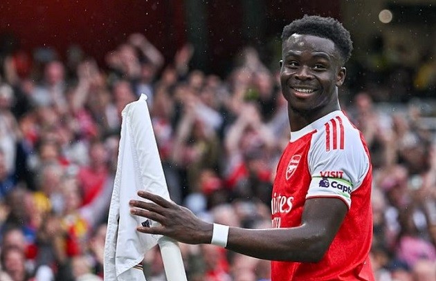 Chiến thắng trước Fulham giúp Arsenal dễ thở hơn trong cuộc đua vô địch.