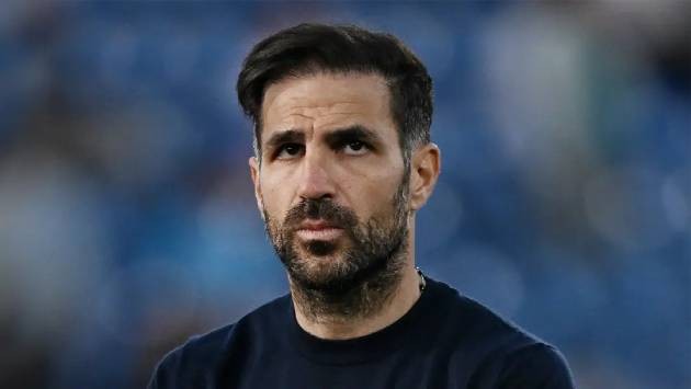Fabregas chưa vội trở lại Ngoại hạng Anh.