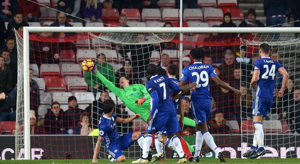Courtois-Chelsea-1