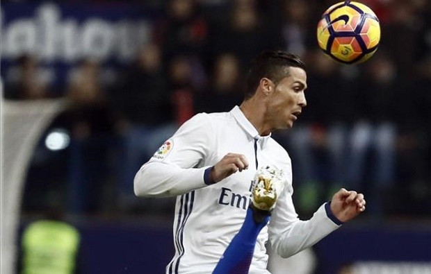 cristiano-ronaldo-1479591583575