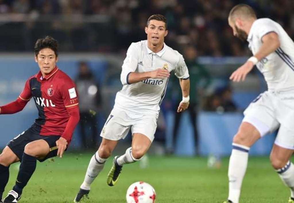 cristiano-ronaldo-benzema-real-madrid-kashima-fifa-club-world-cup-final-18122016_g79xm1m61u4r15a62ypad97ka