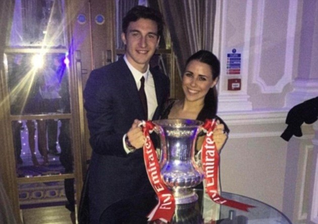 darmian-4