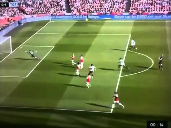 Mike-Dean-Tottenham-7