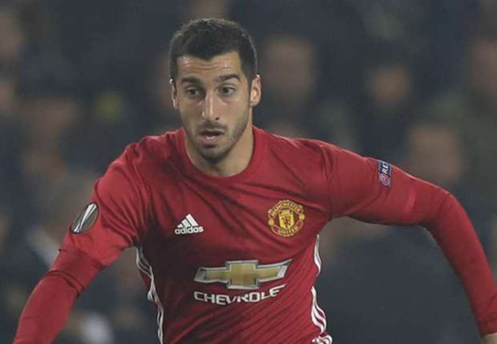 neville-xi-henrikh-mkhitaryan_u5jfob7ojnek187a7ieltktwv