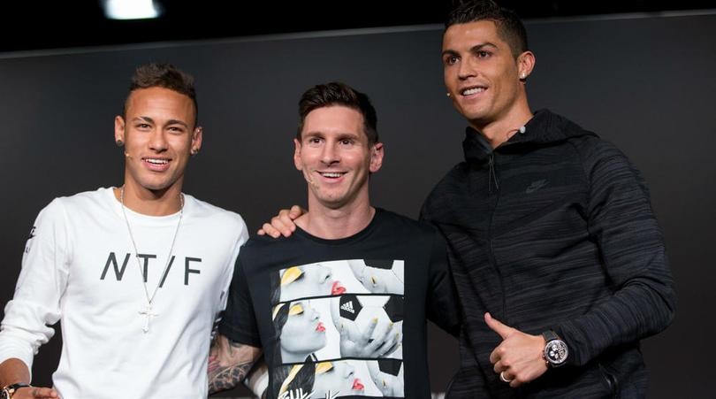 neymar-chi-ra-cai-ten-xung-dang-nhat-gianh-qua-bong-vang-1