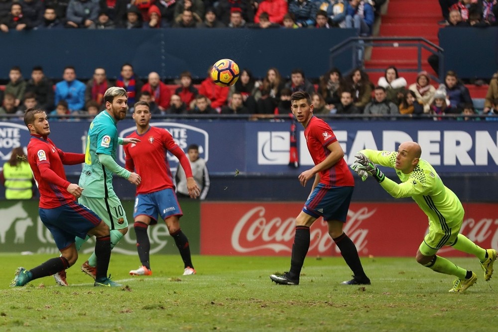 Osasuna-0-3-Barcelona-9