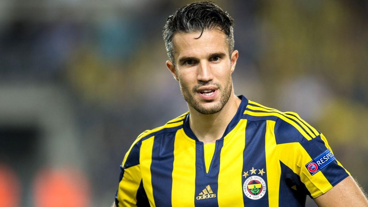 092115-Soccer-Fenerbahce-