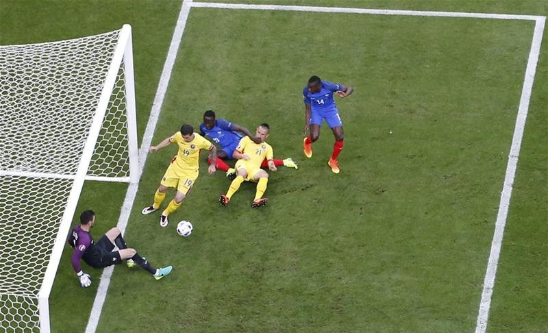 Hugo Lloris (7/10) - Ngăn chặn một tình huống cực kỳ nguy hiểm trong hiệp một. Ảnh: Internet.