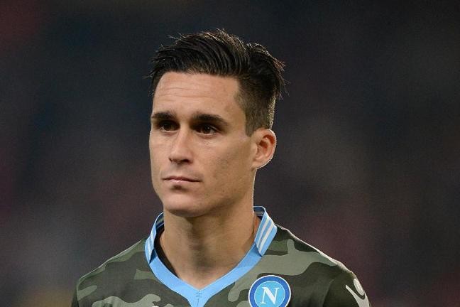 Callejon có thể quay lại đối đầu đội bóng cũ. Ảnh: Internet.
