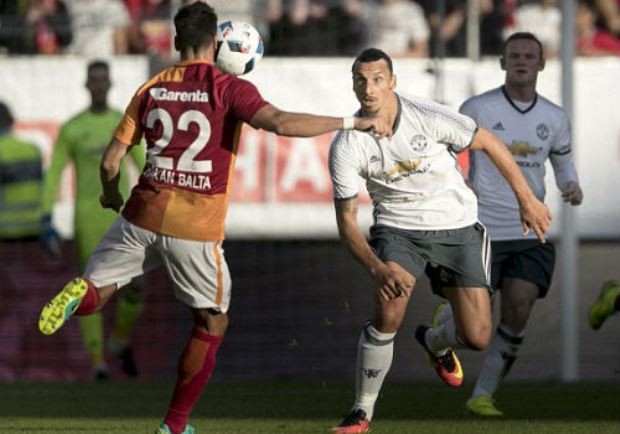1469907173-1469906898385_lc_galleryimage_epa05449202_galatasaray_s