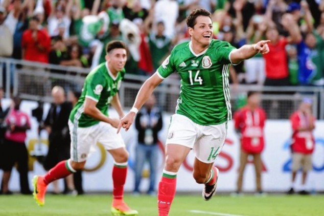 Chicharito đứng trước cột mốc lịch sử. Ảnh: Internet.