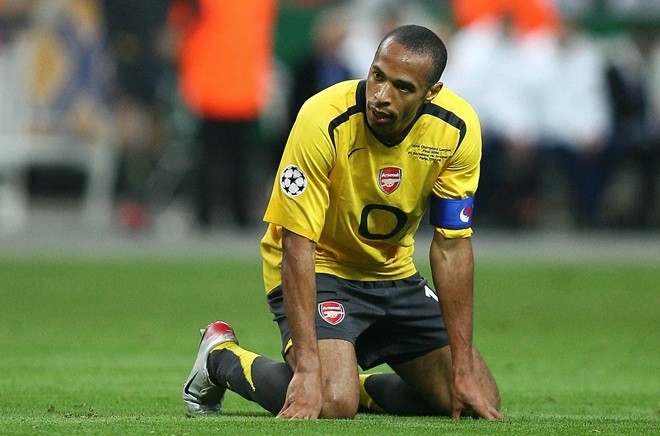 Henry không thể vô địch C1 cùng Arsenal.