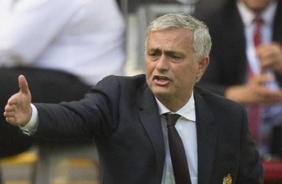 _91307132_mourinho_rex2