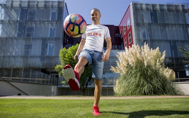 andres-iniesta-1474017451901