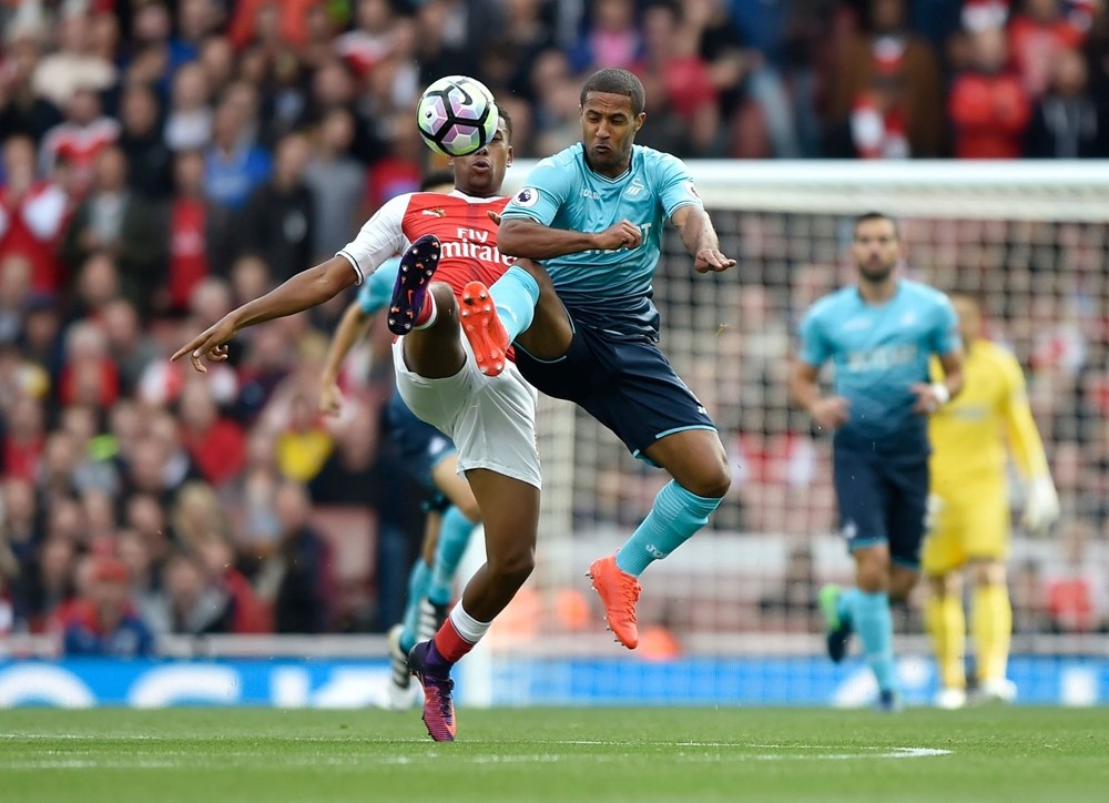 Arsenal-3-2-Swansea-1
