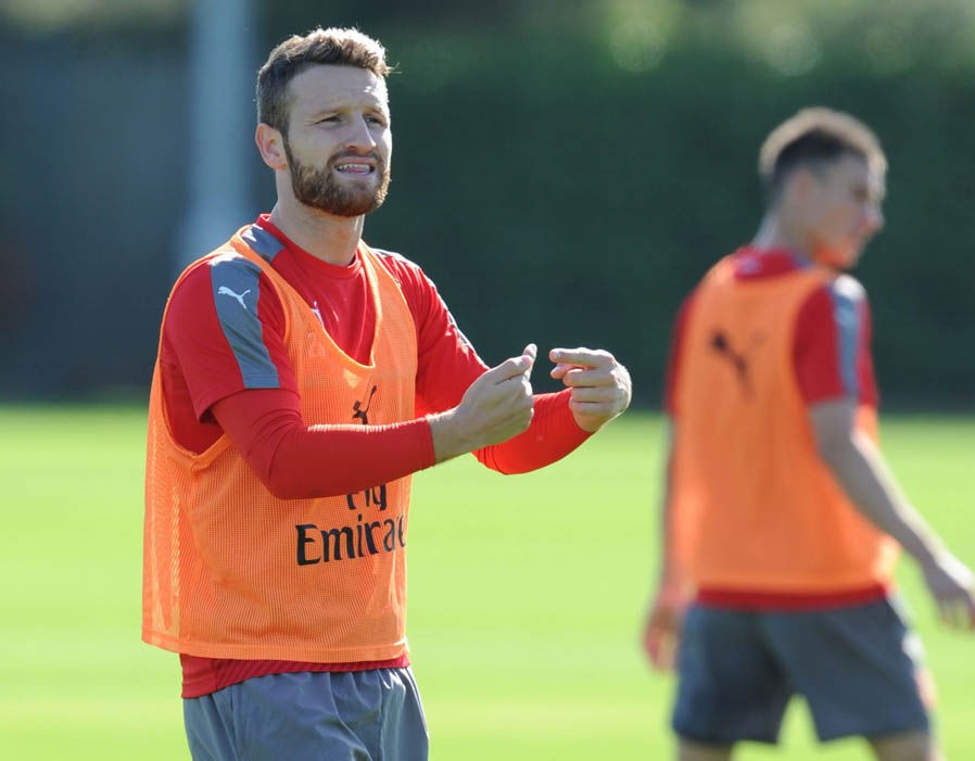 Arsenal-tap-luyen-1