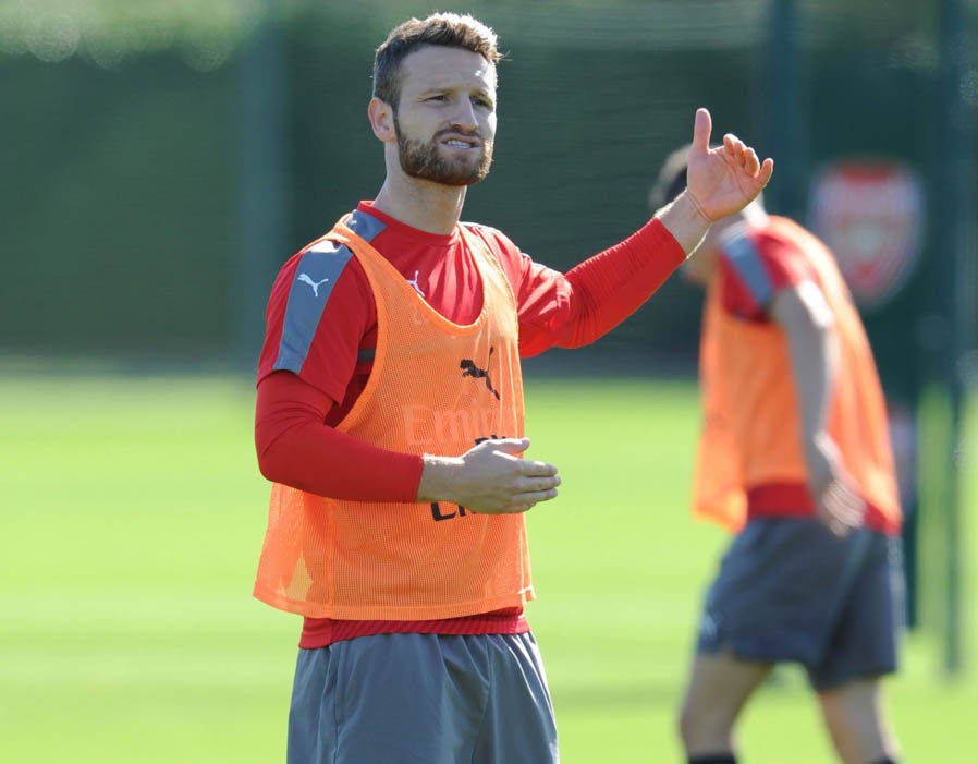 Arsenal-tap-luyen-3