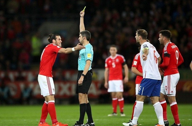 bale-8