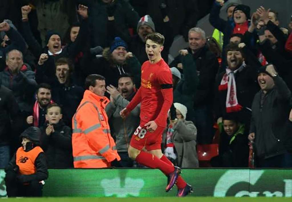 ben-woodburn-liverpool-efl-cup_1cq3r4naq75mw1fl4uj0spq9rb