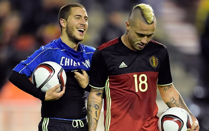 Hazard đang cố gắng thuyết phục Nainggolan đến Chelsea. Ảnh: Internet.