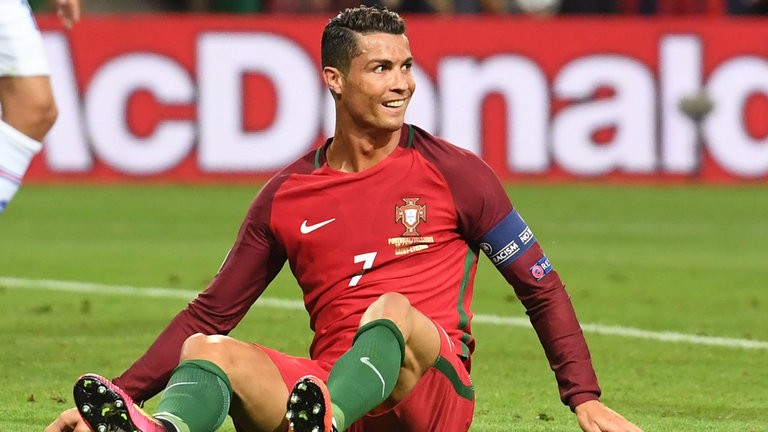 cristiano-ronaldo-portugal-iceland-euro-2016_3484153