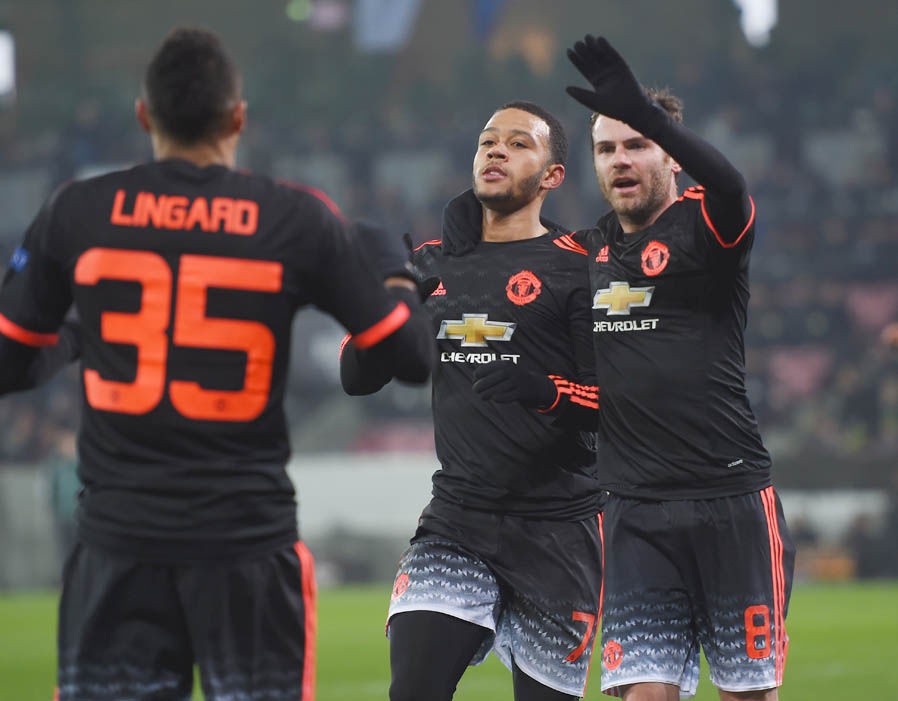 depay-7