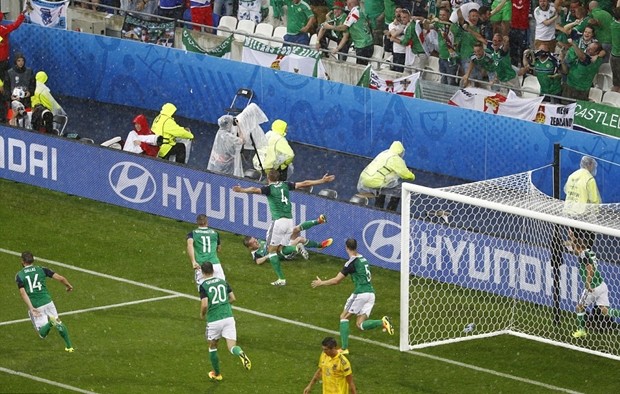 VCK EURO 2016 đang diễn ra với những trận đấu thuộc lượt trận thứ hai vòng bảng. Ảnh: Internet.