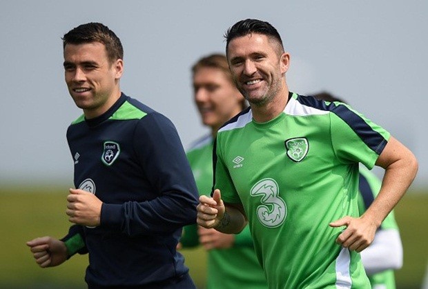 Không chỉ sở hữu đội hình già nhất, Cộng hòa Ireland còn là đội tuyển sở hữu nhiều lão tướng ngoài 35 tuổi nhất, đó chính là Shay Given (40 tuổi), Robbie Keane (35 tuổi) và John O\'Shea (35 tuổi). Ảnh: Internet.
