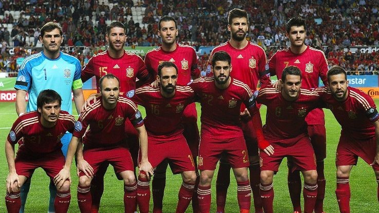 2. Tây Ban Nha (557,5 triệu euro): Với nòng cốt từ nhà vô địch Champions League Real Madrid và ĐKVĐ La Liga Barcelona, dễ hiểu khi 