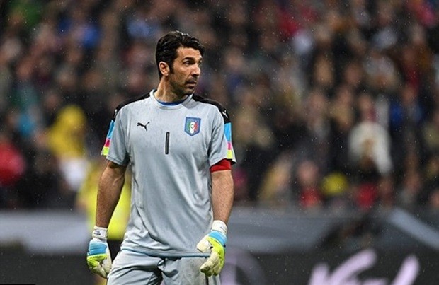 Buffon vẫn là \'cây đại thụ\' ở hàng thủ tuyển Ý. Ảnh: Internet.